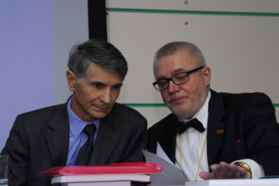 Психотерапевт В.Е. Краснов и профессор В.В. Макаров